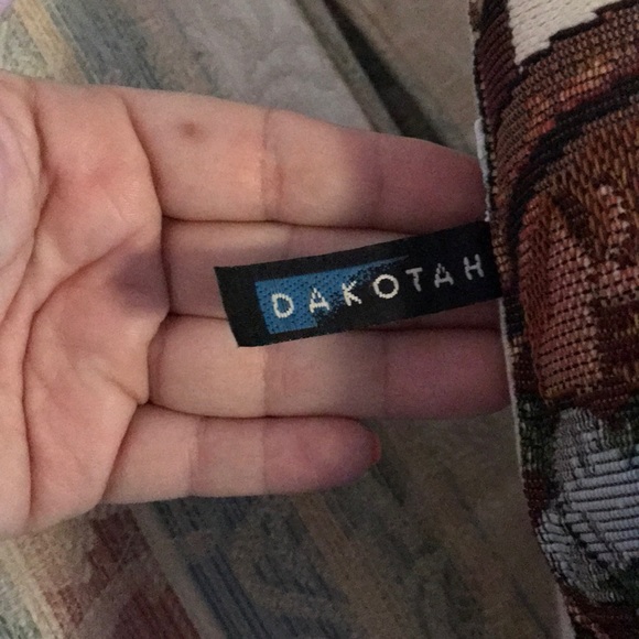 Really cute cat pillow - Picture 3 of 3